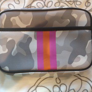 Drew Cairo | Neoprene Compact Crossbody